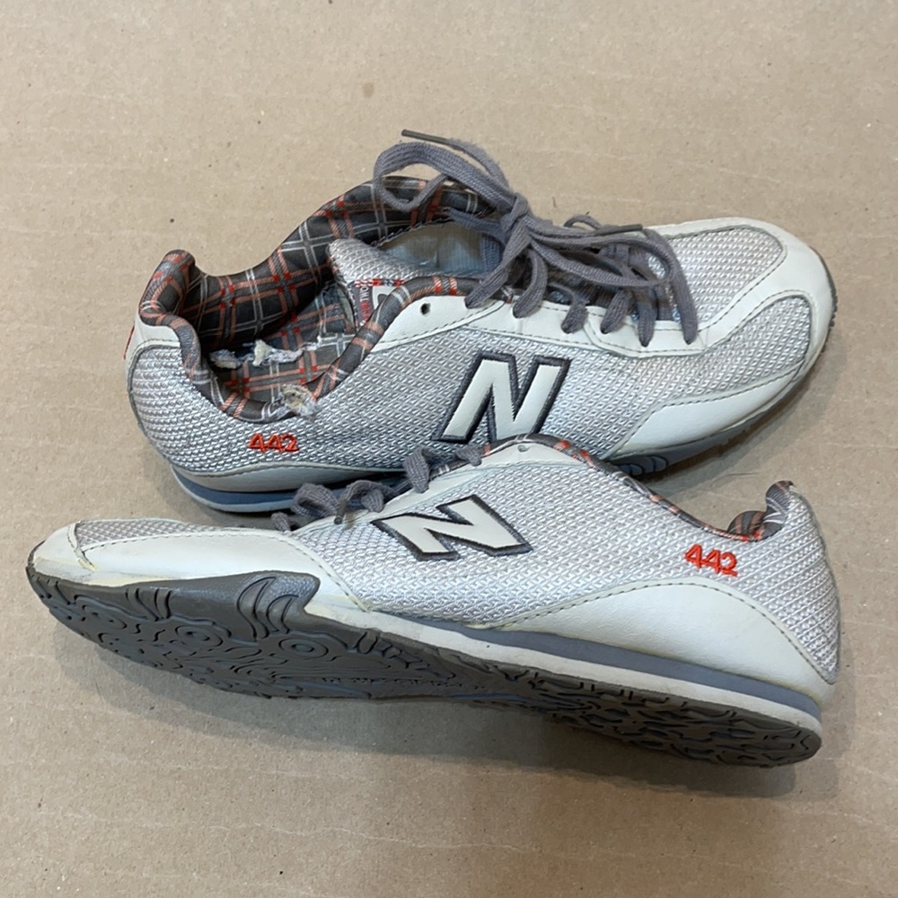 New Balance 442 - Picture 10 of 15